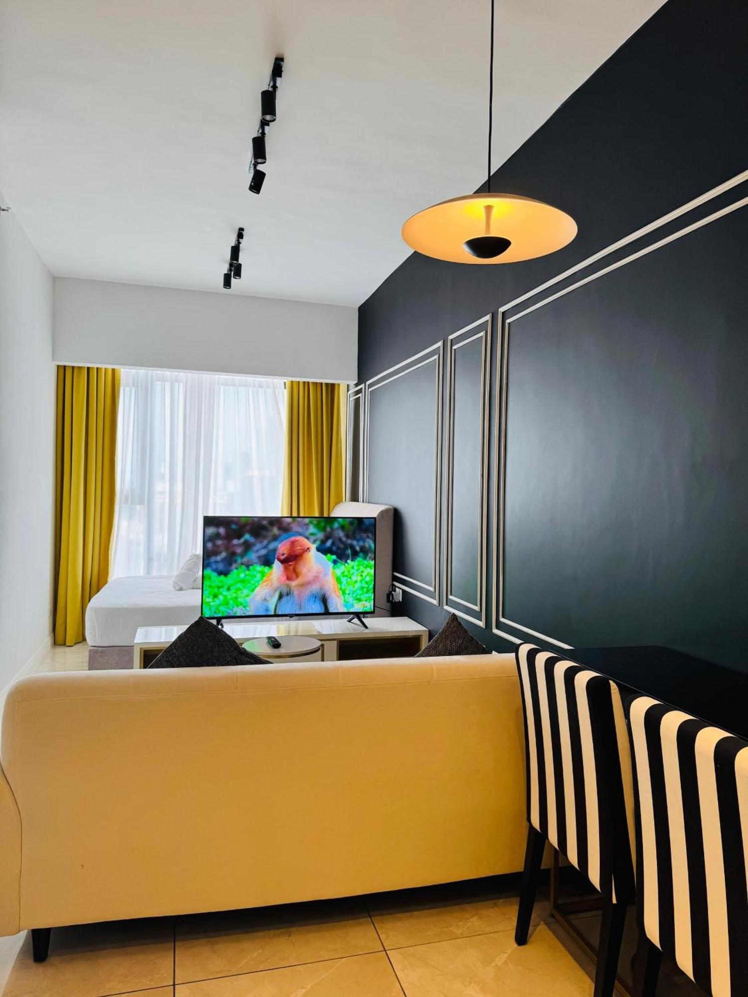 Apartment Crystal At Axon Near Pavilion
